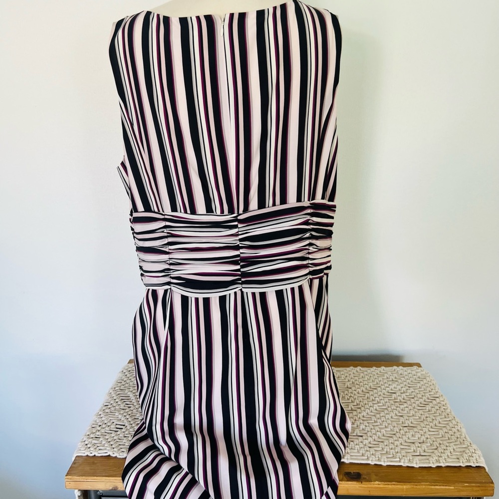 St John Stiped Dress - Picture 4 of 8
